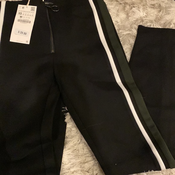 ZARA - Picture 3 of 4